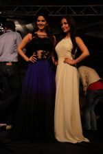 Sunny Leone, Elli Avram at RRISO Show at Lakme Fashion Week 2015 Day 5 on 22nd March 2015